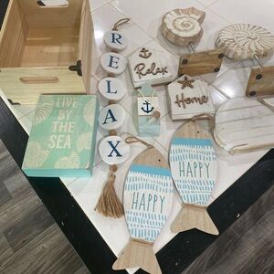 Beach/ocean/seashells, etc. decor - 10 pieces